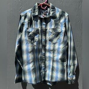 Vintage Men’s Wrangler Brand Plaid Pearl Snap Button Down Size MD